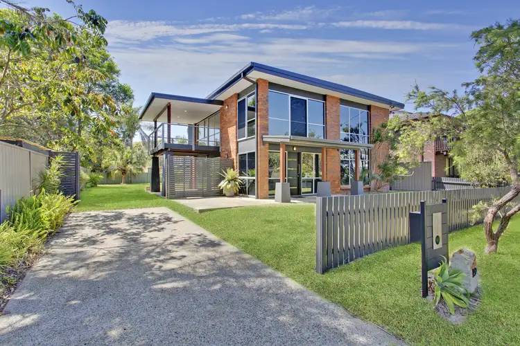 19 Evans St, Lake Cathie NSW 2445