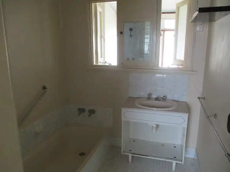 Seventh view of Homely house listing, 58 Mitchell St, Cunderdin WA 6407