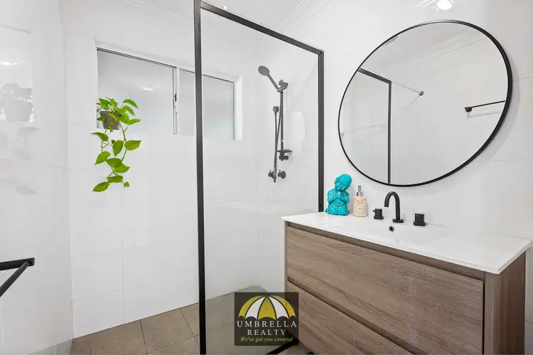 Sixth view of Homely house listing, 13 Lyons Way, Harvey WA 6220