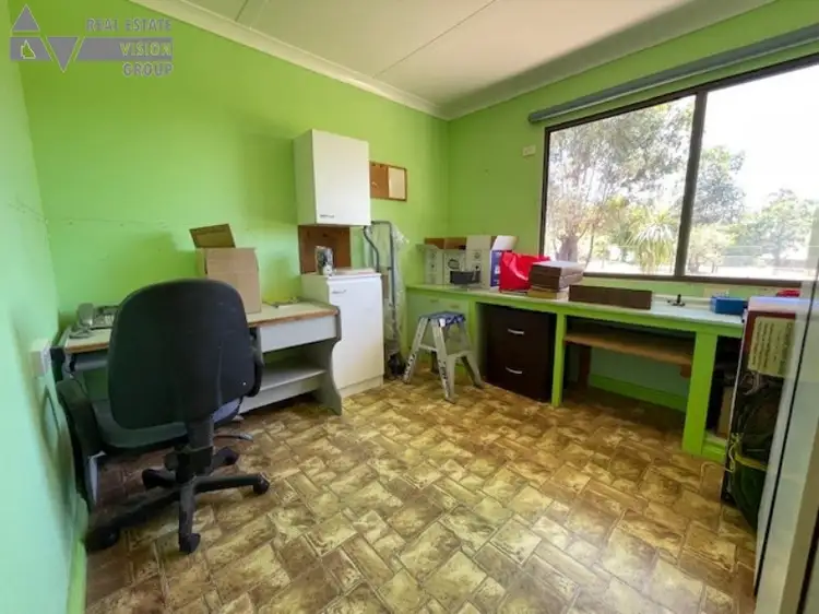 Seventh view of Homely house listing, 33 Willoughby St, Willows QLD 4702