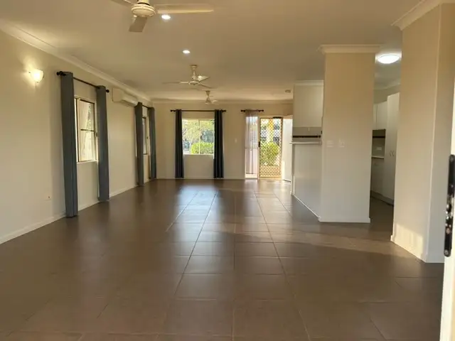 Sixth view of Homely unit listing, 1/14 Christie Avenue, Nanum QLD 4874