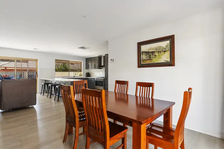 Fifth view of Homely house listing, 5 Keamy Ct, Barooga NSW 3644