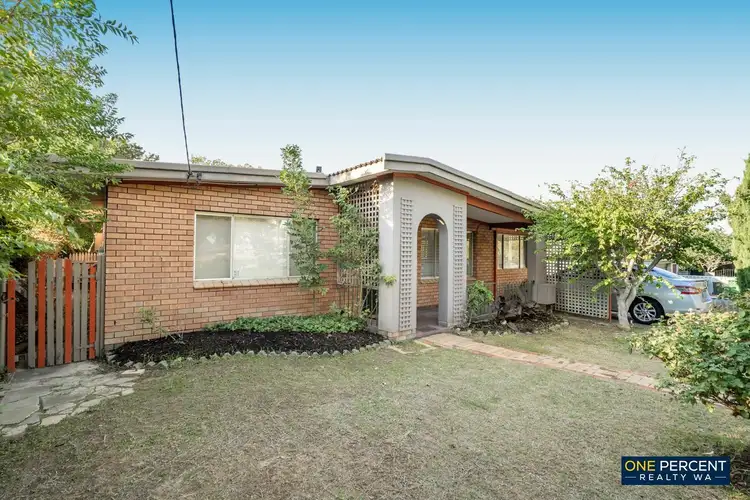 26 Rae Rd, Safety Bay WA 6169