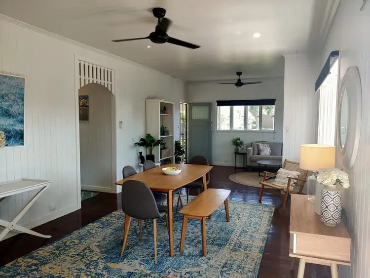 7 Southward St, Mission Beach QLD 4852