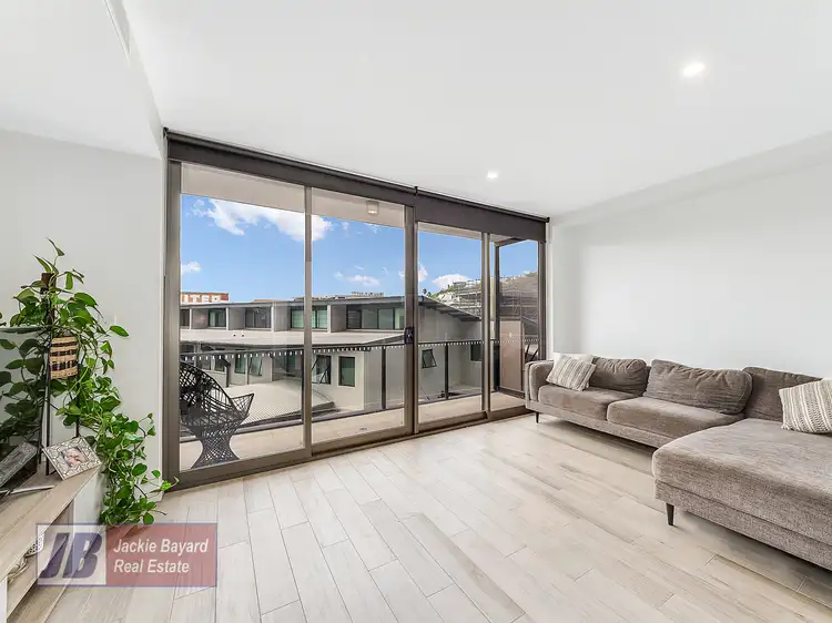 Unit 410/109 Commercial Rd, Teneriffe QLD 4005