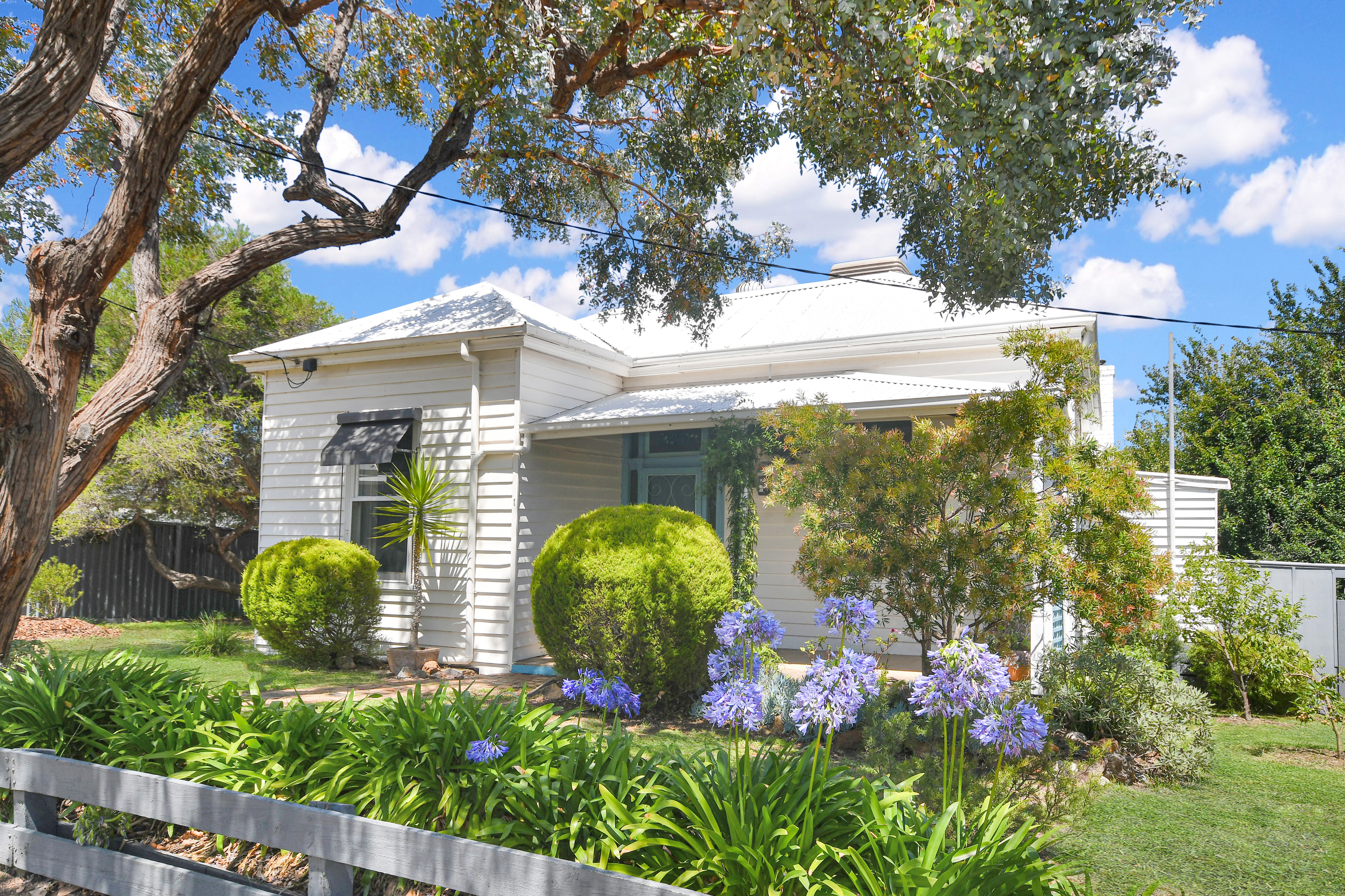Main view of Homely house listing, 1 Florence Street, Stawell VIC 3380