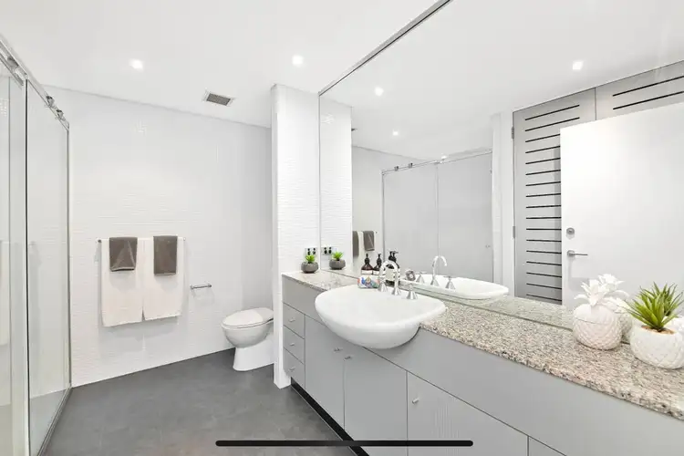 Fifth view of Homely unit listing, Unit 4/277 Crown St, Surry Hills NSW 2010