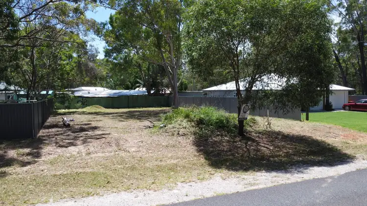 29 Stradbroke Dr, Russell Island QLD 4184