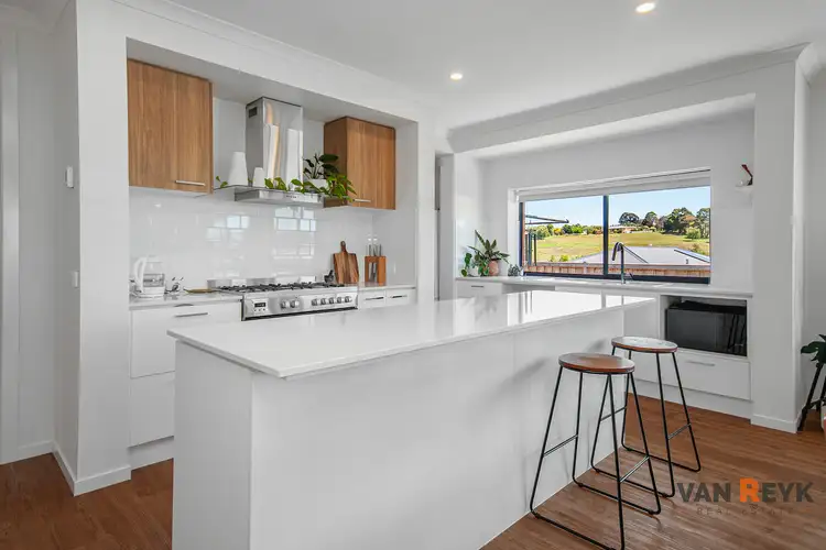 Fourth view of Homely house listing, 5 Myrtle Pl, Lucknow VIC 3875