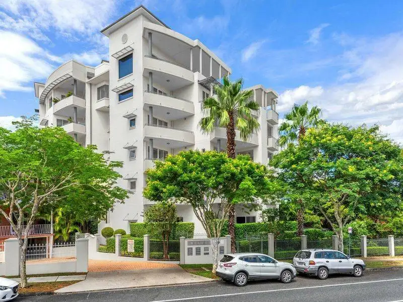 Main view of Homely apartment listing, Unit 402/72 Moray St, New Farm QLD 4005