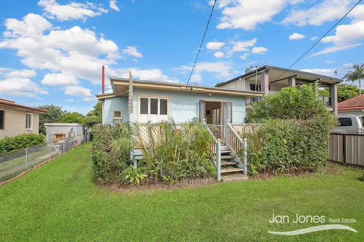 55 Thomas St, Clontarf QLD 4019