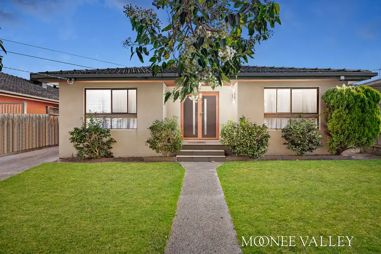 58 Riviera Road, Avondale Heights VIC 3034