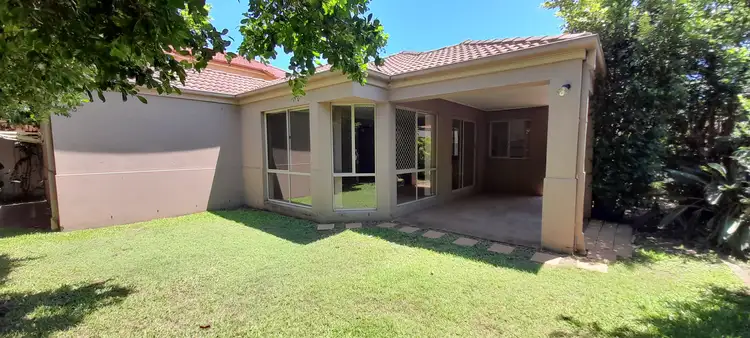 3 Oakridge Place