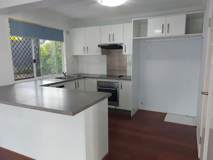 Fifth view of Homely house listing, 10 Oomool St, Macleay Island QLD 4184