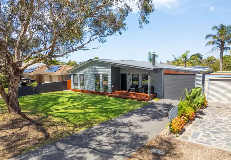 87 Cudmore Rd, Mccracken SA 5211