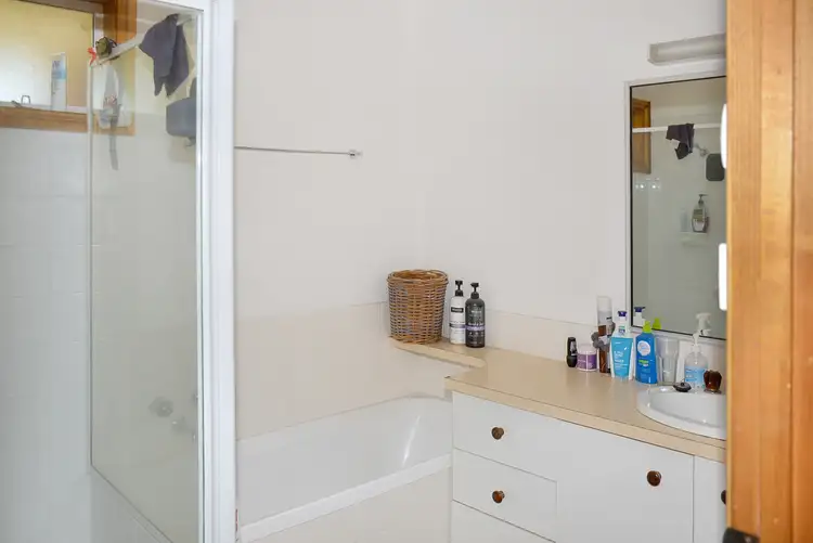 Sixth view of Homely unit listing, 27 Boorin Street, Cobram VIC 3644