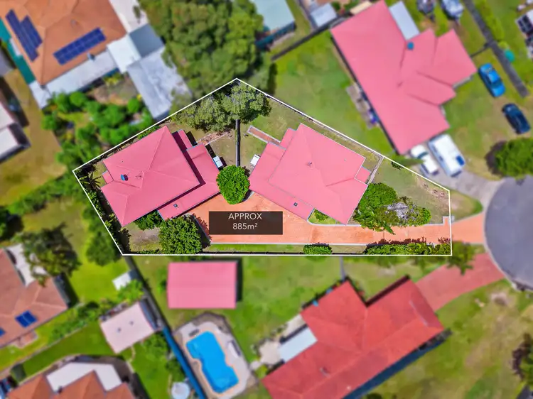 Second view of Homely semi-detached listing, 7 Ruddiman Ct, Torquay QLD 4655