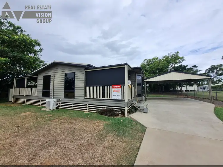 35 Littlefield St, Blackwater QLD 4717