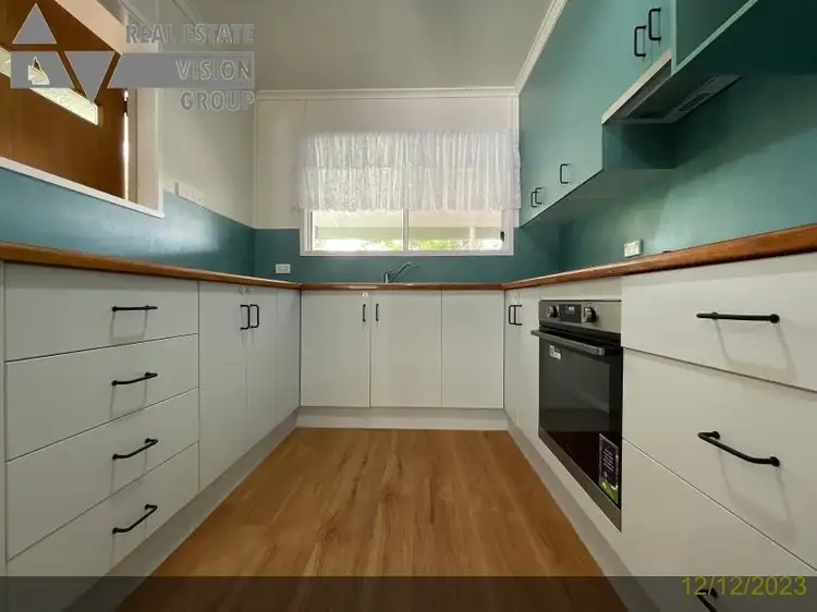 Sixth view of Homely house listing, 4 Seeman St, Blackwater QLD 4717