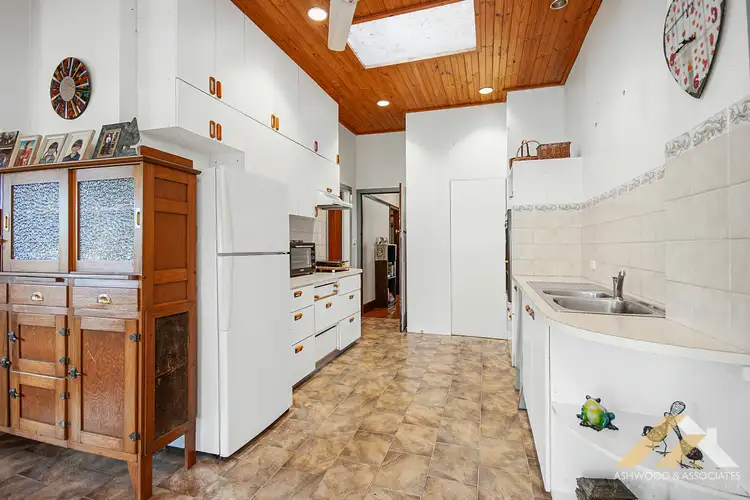 Fifth view of Homely house listing, 18 Turnbull St, Bairnsdale VIC 3875