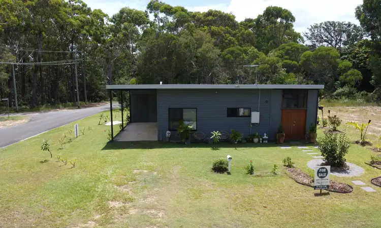 1 Gem St, Russell Island QLD 4184