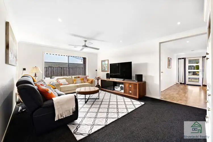 Third view of Homely house listing, 39 Collingwood Dr, Trafalgar VIC 3824