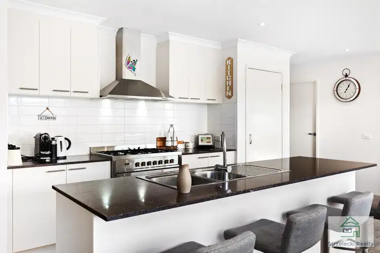 Fifth view of Homely house listing, 39 Collingwood Dr, Trafalgar VIC 3824