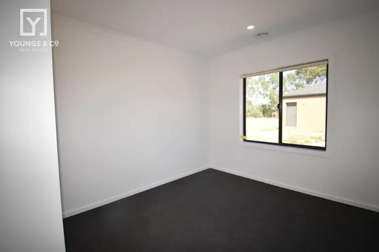 Fifth view of Homely house listing, 11 Tulip St, Mooroopna VIC 3629