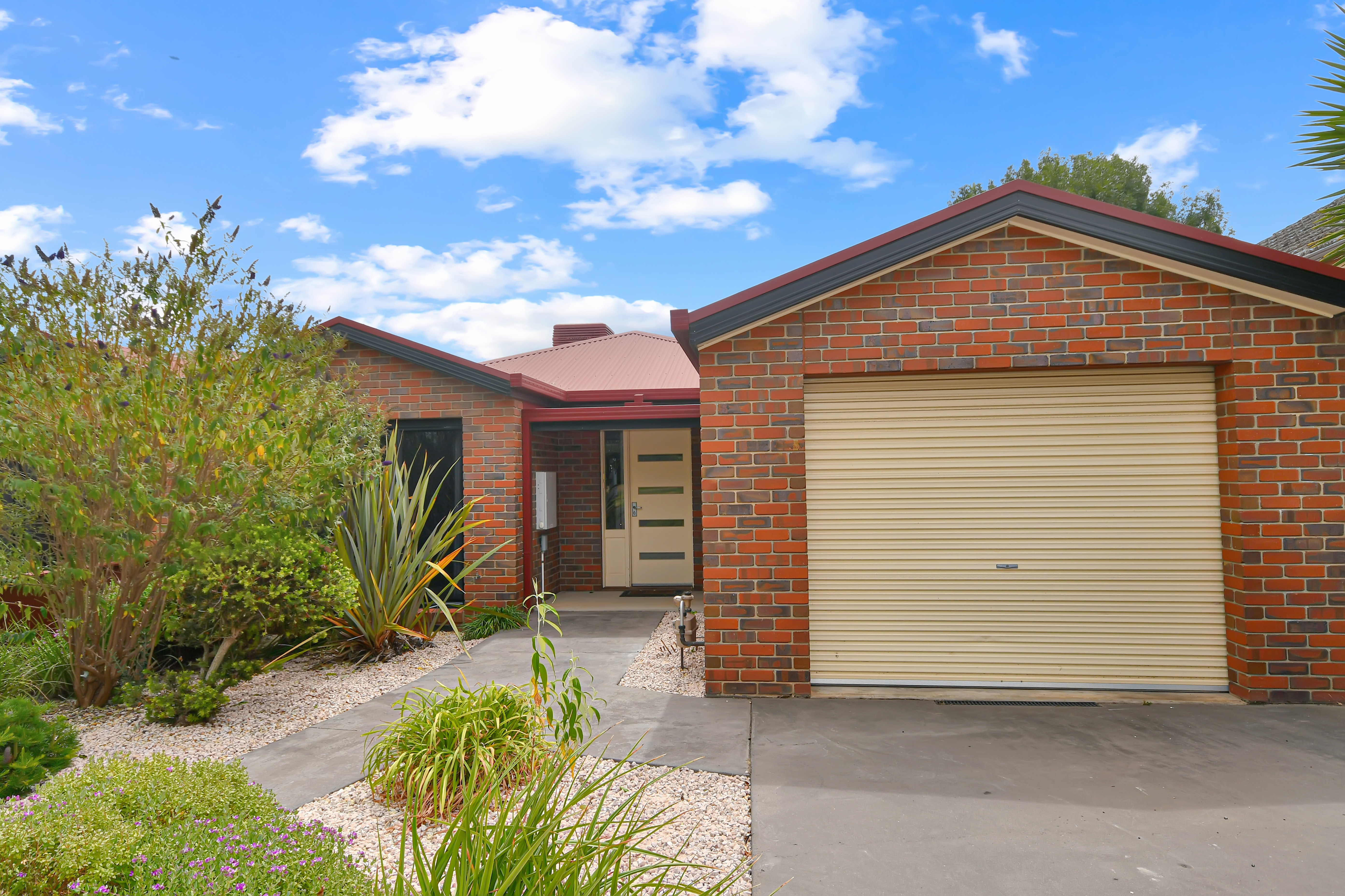 Unit 1/11 Childe St, Stawell VIC 3380