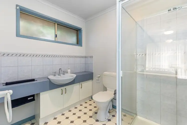 Sixth view of Homely house listing, 2 Harley Mews, Strathdale VIC 3550