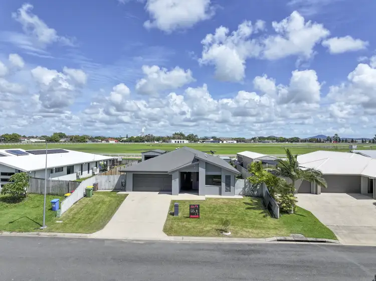 Main view of Homely house listing, 27 Makybe Diva Dr, Ooralea QLD 4740