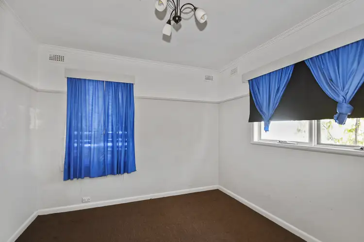 Fifth view of Homely house listing, 10 Croll St, Stawell VIC 3380