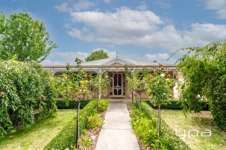 98 Overland Dr, Doreen VIC 3754