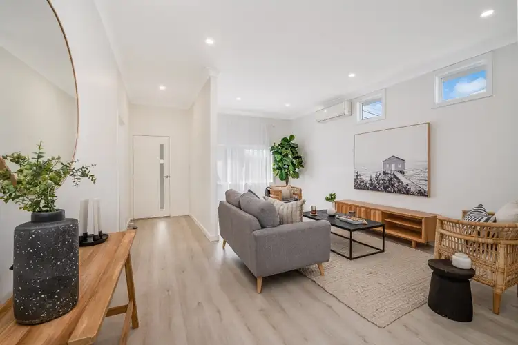 37 Robb St, Belmont NSW 2280