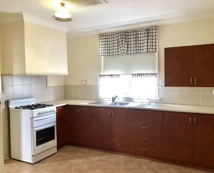 Seventh view of Homely unit listing, 73B James St, Goomalling WA 6460