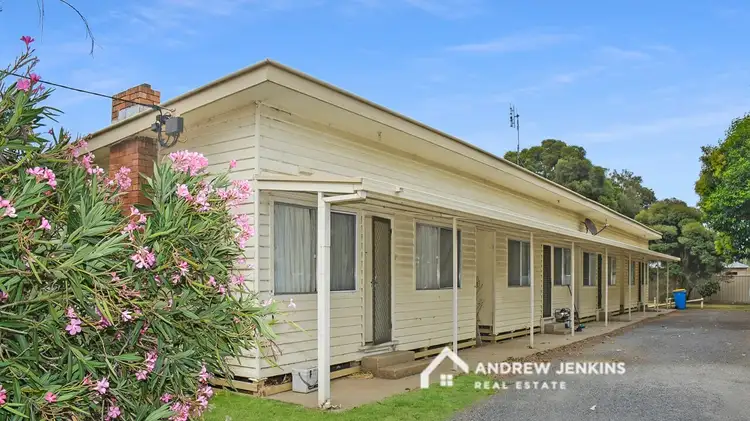 Units 1-4/33 Wilkur St, Cobram VIC 3644