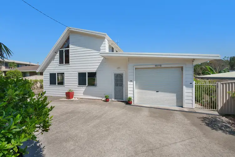 1575 Ocean Dr, Lake Cathie NSW 2445