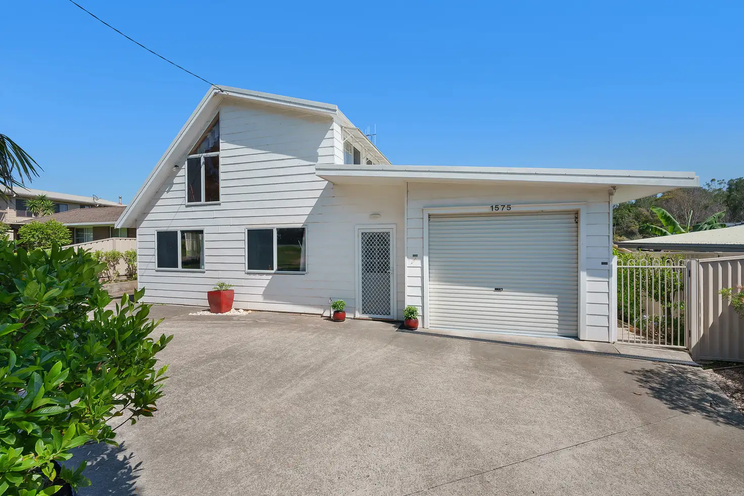 Main view of Homely house listing, 1575 Ocean Dr, Lake Cathie NSW 2445