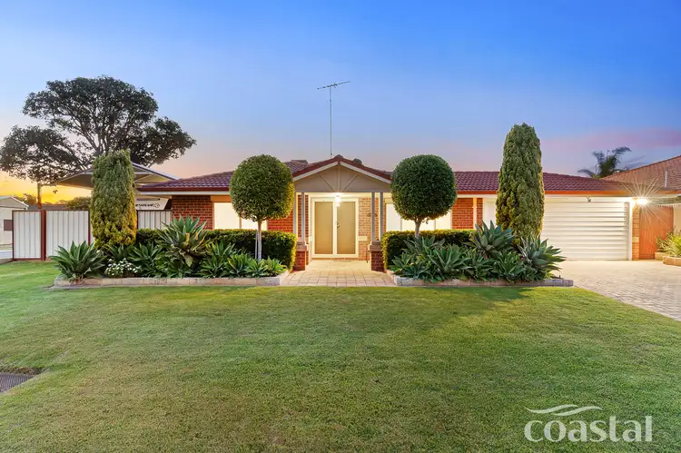 11 Summerlea Ave, Meadow Springs WA 6210