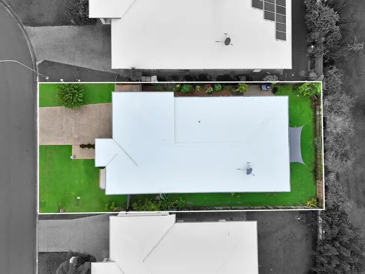 Third view of Homely house listing, 52 Biscayne St, Burdell QLD 4818
