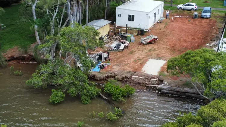 20 Emerson St, Russell Island QLD 4184