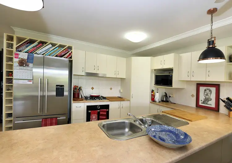 Fourth view of Homely unit listing, Unit 23/4 Bargara Lakes Dr, Bargara QLD 4670