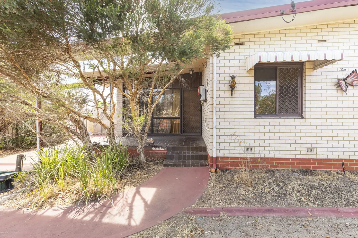 Main view of Homely house listing, 10 Foxwood Way, Langford WA 6147