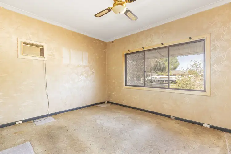 Sixth view of Homely house listing, 10 Foxwood Way, Langford WA 6147