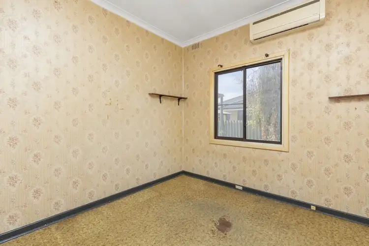 Seventh view of Homely house listing, 10 Foxwood Way, Langford WA 6147