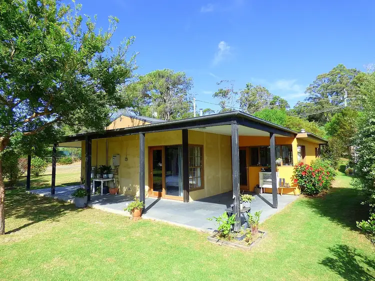 1 Love St, Eden NSW 2551