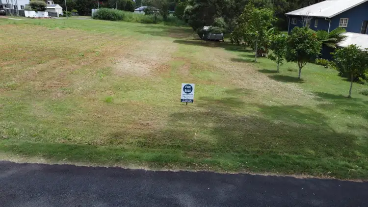 7 Spring St, Russell Island QLD 4184