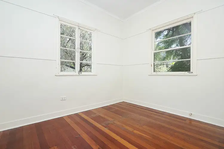 Sixth view of Homely house listing, 4 Casey St, Leichhardt QLD 4305