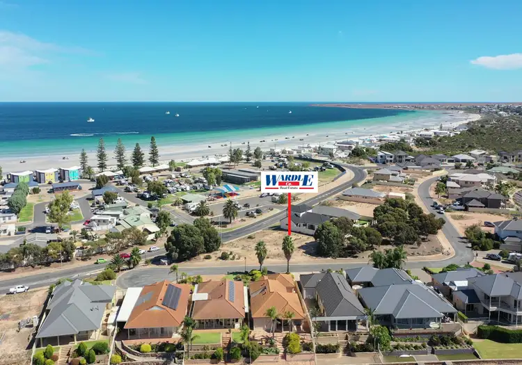 24 Pamir Ct, Wallaroo SA 5556