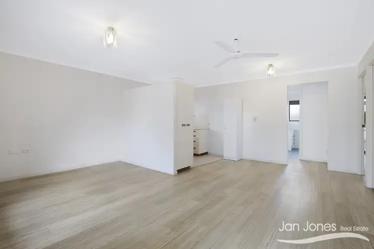 Fourth view of Homely unit listing, 3/16 Eversleigh Road, Scarborough QLD 4020